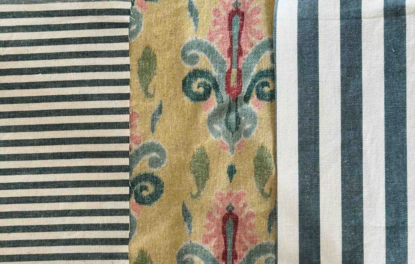 Tovaglia Ikat Volant