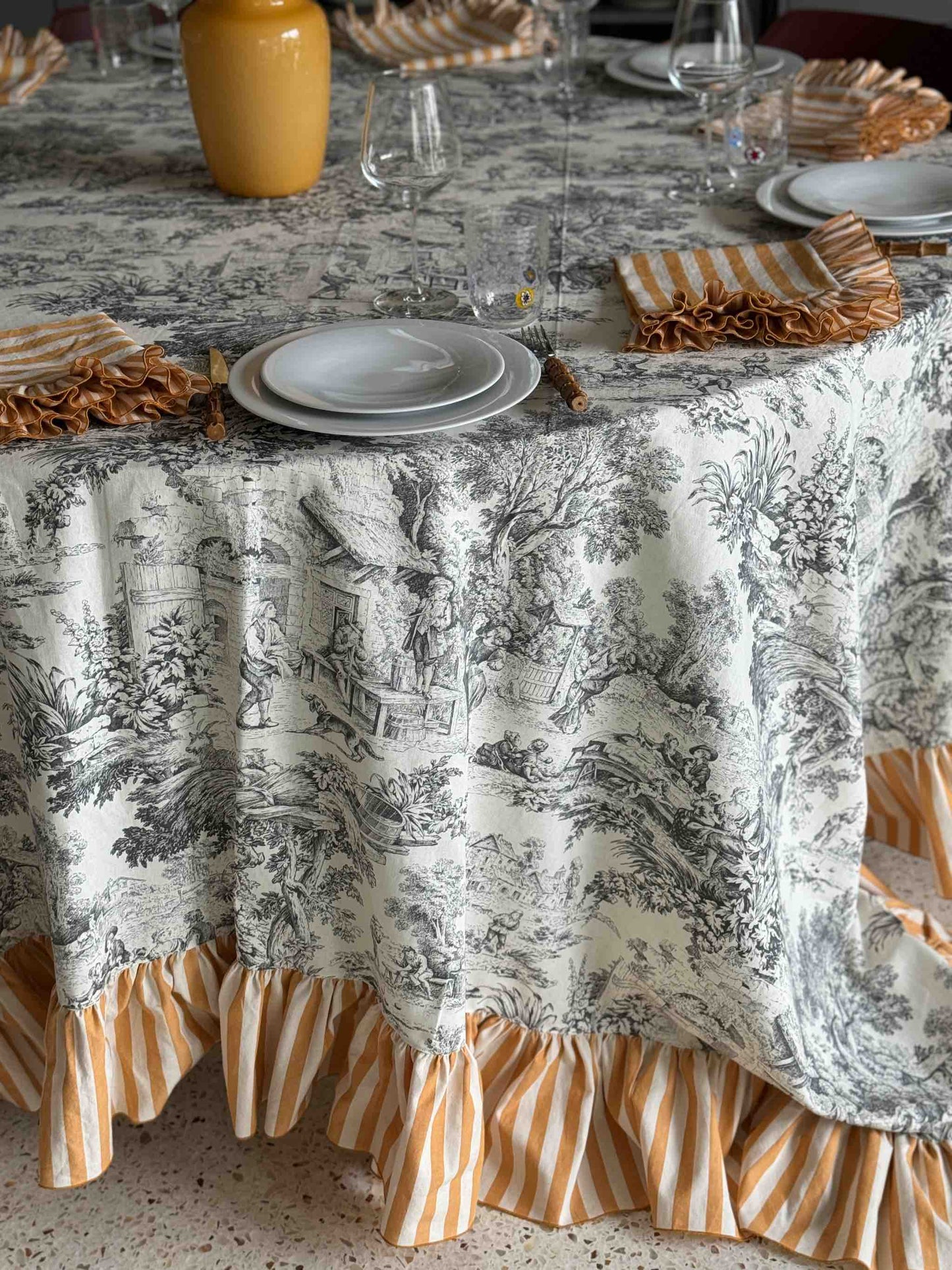 Tovaglia Toile Nero e Riga Ocra