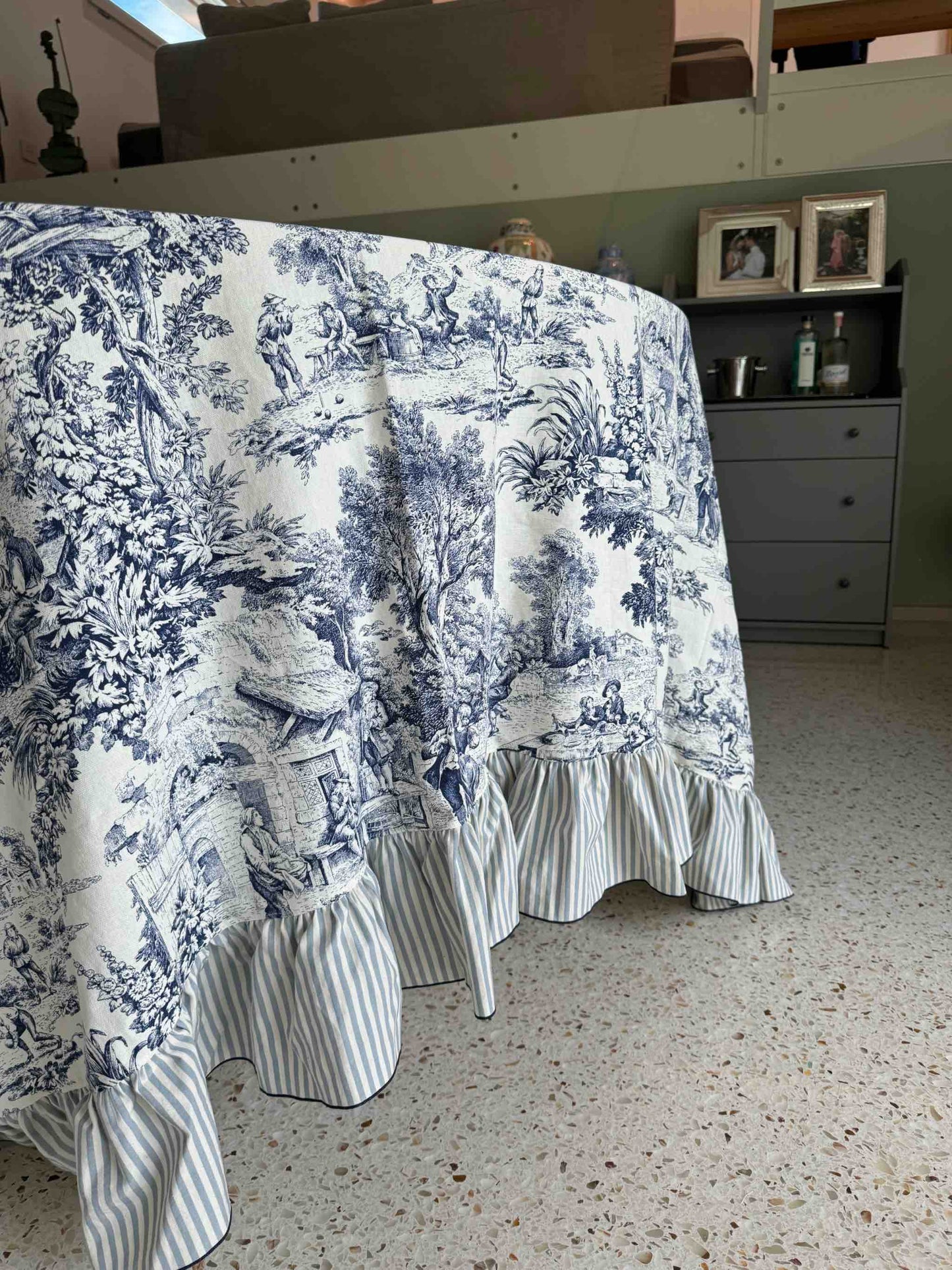 Tovaglia Toile Blu e Righetta Celeste Chiaro
