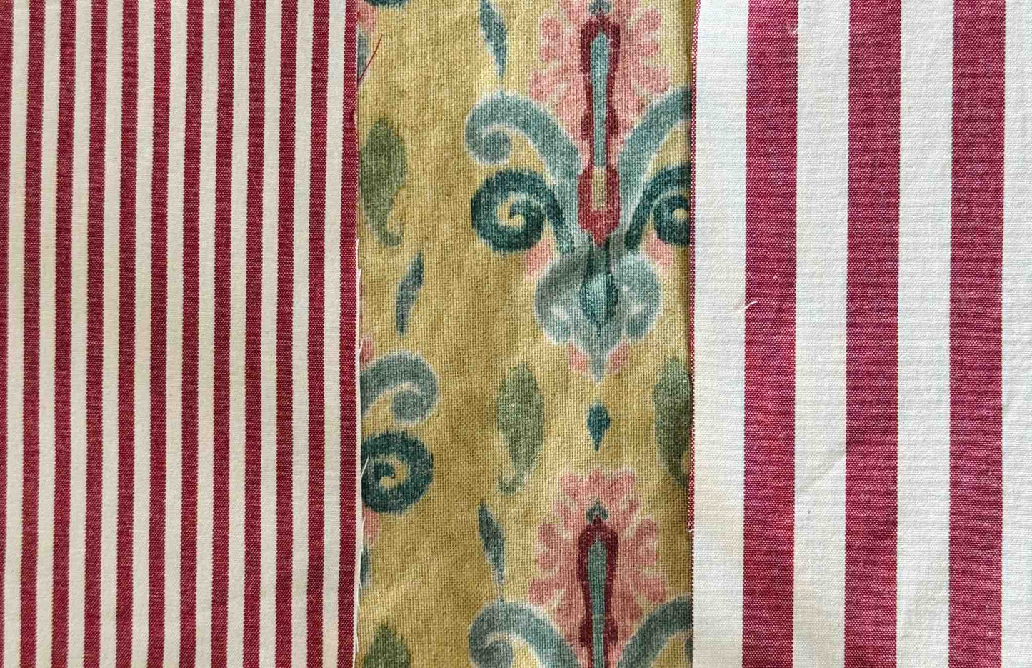 Tovaglia Ikat Volant