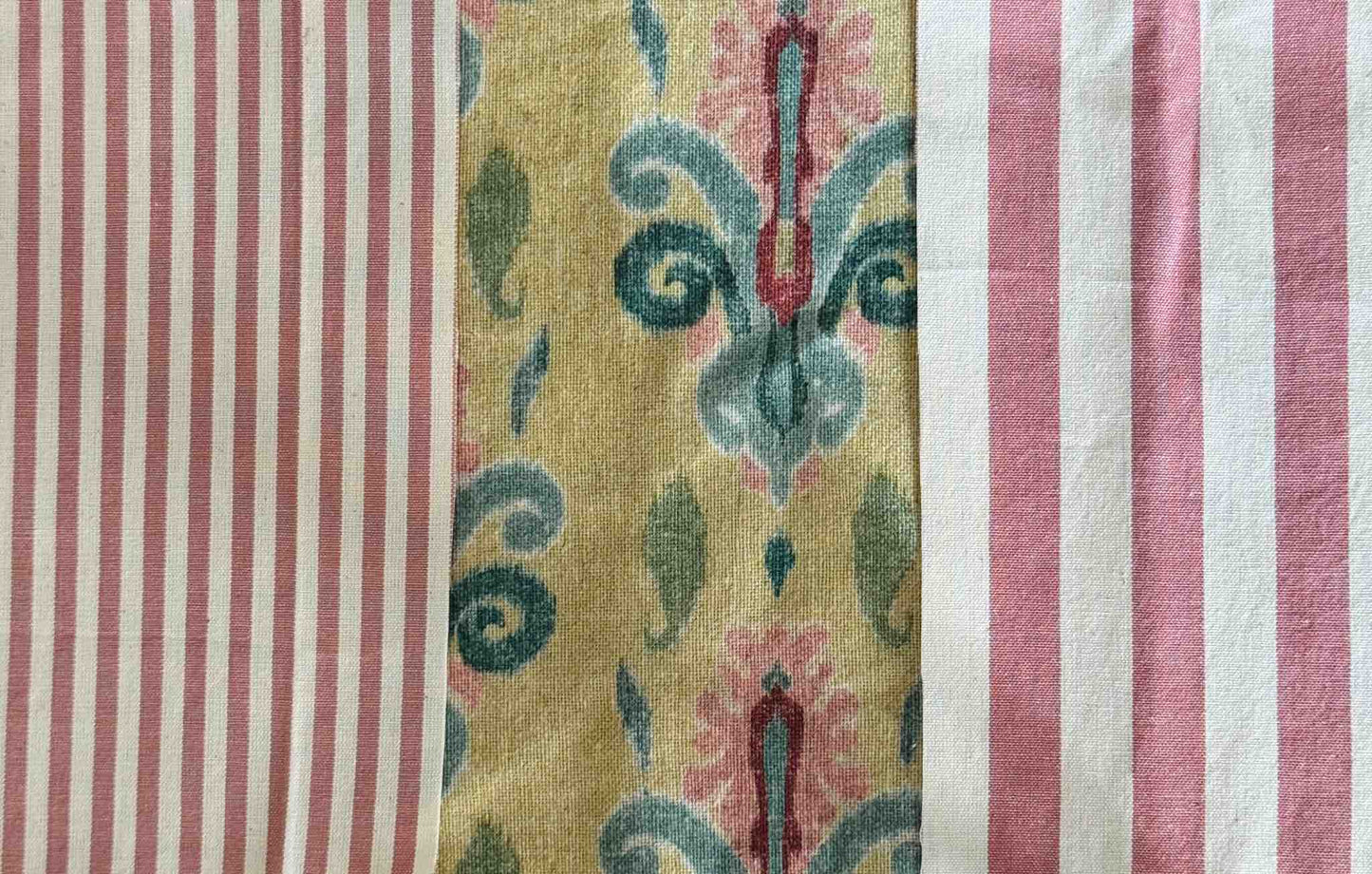 Tovaglia Ikat Volant