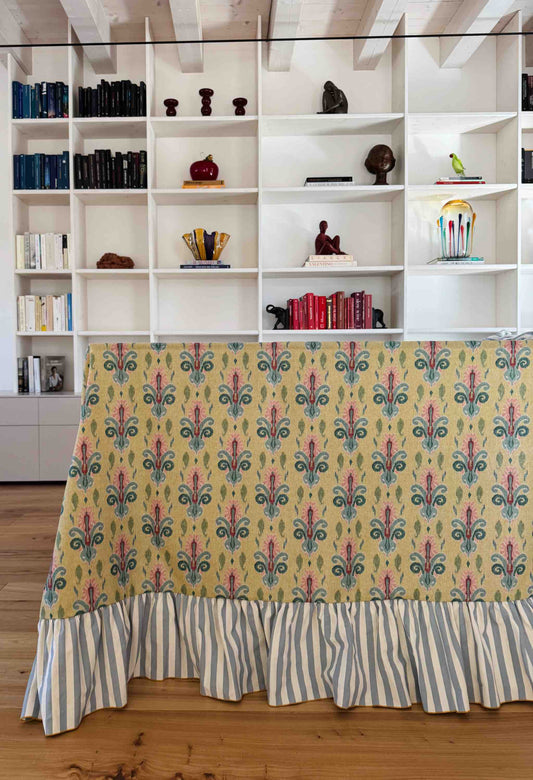 Tovaglia Ikat Volant